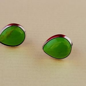 Earrings - Stud, Green stone and .925 silver